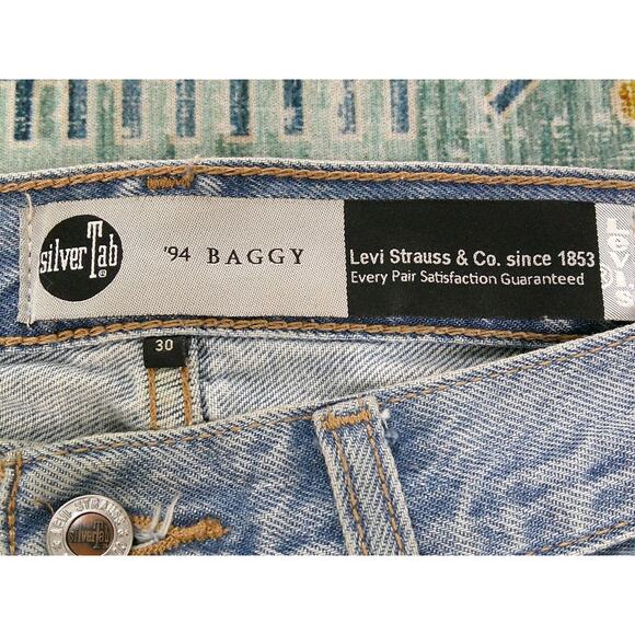Levi's SilverTab 94 Baggy Distressed Blue Jeans Women's Size 32x32 High Rise - Picture 6 of 7